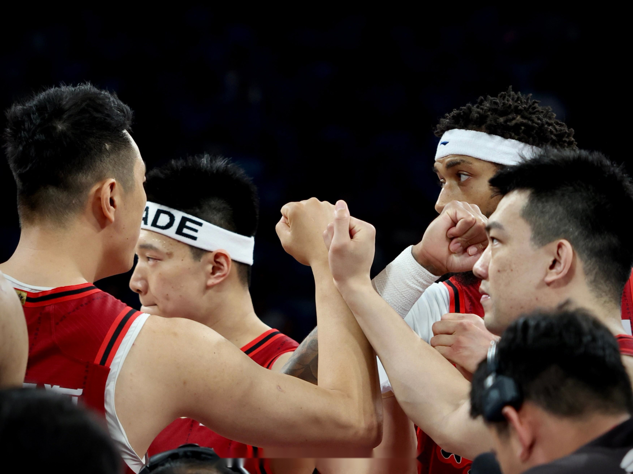 爱游戏官方入口-中国队碾压德国队，张继科扛起全队