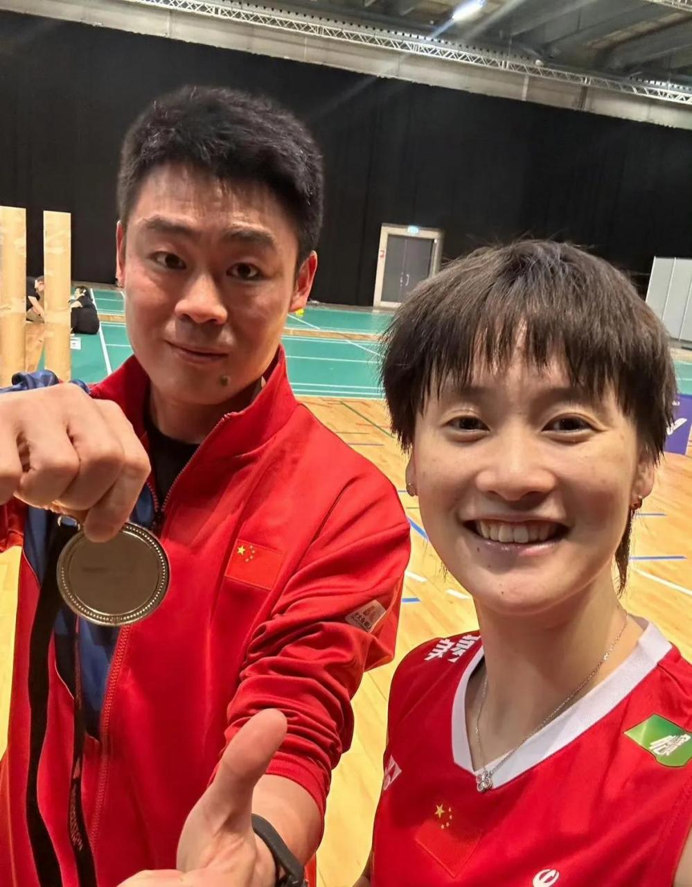 爱游戏APP-丹麦队轻取印尼队，陈雨菲扛起全队