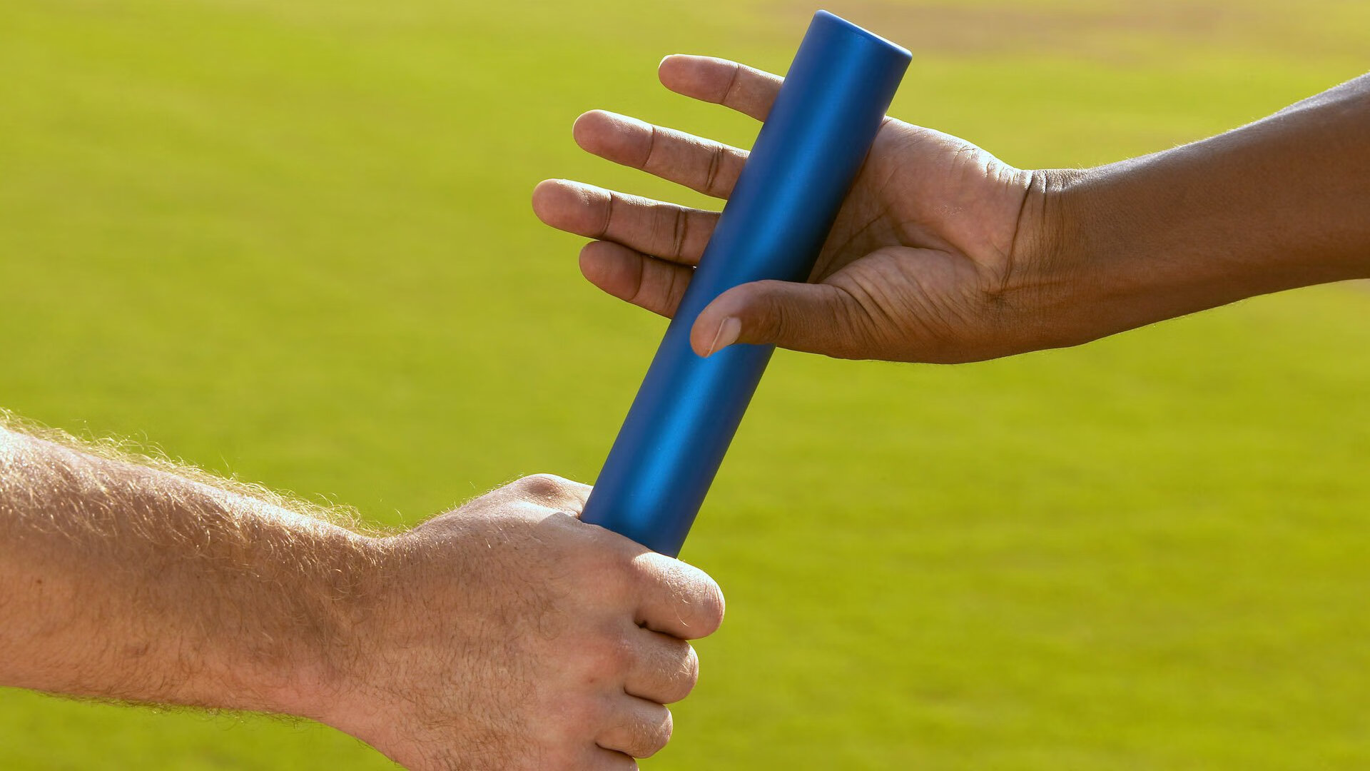 爱游戏2026-布雷默的指挥棒，当芬兰金属乐节奏击穿智利铜墙铁壁